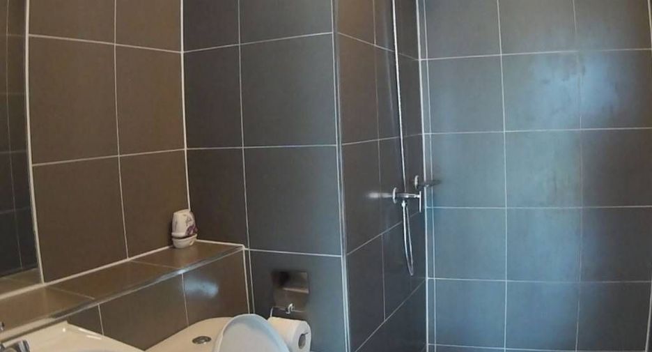 For sale 1 bed condo in Si Racha, Chonburi