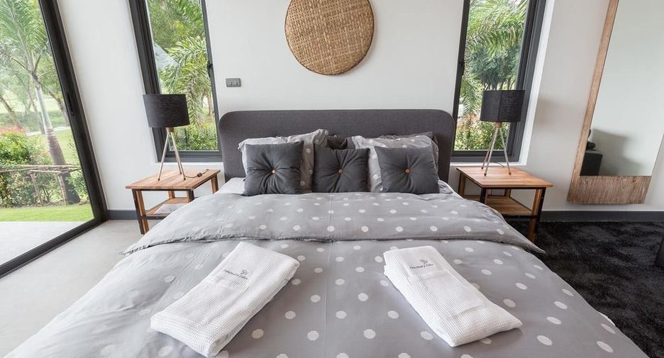 Villa zum Kauf mit 4 Zimmer in Hua Hin, Prachuap Khiri Khan