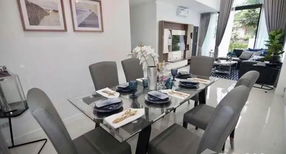 For sale 4 bedrooms villa in Mueang Chiang Mai, Chiang Mai