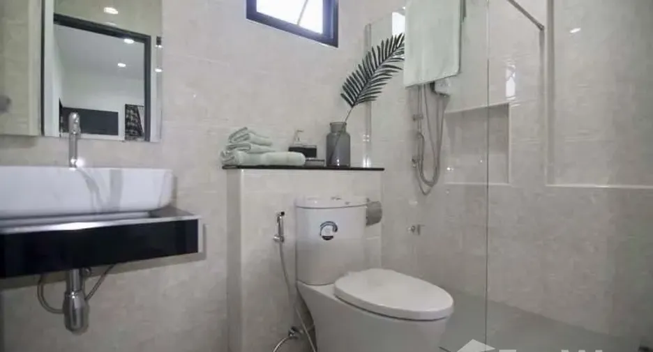 For sale 4 bedrooms villa in Mueang Chiang Mai, Chiang Mai