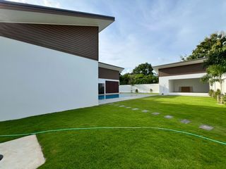For sale 3 ベッドルーム villa in Hua Hin, Prachuap Khiri Khan