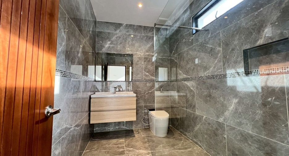 For sale 3 ベッドルーム villa in Hua Hin, Prachuap Khiri Khan
