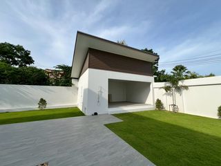 For sale 3 ベッドルーム villa in Hua Hin, Prachuap Khiri Khan