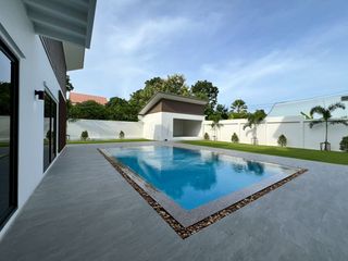 For sale 3 ベッドルーム villa in Hua Hin, Prachuap Khiri Khan
