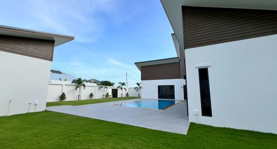 For sale 3 ベッドルーム villa in Hua Hin, Prachuap Khiri Khan
