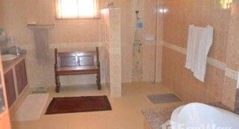 Villa zum Kauf mit 3 Zimmer in San Sai, Chiang Mai