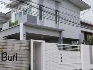 For sale 4 bedrooms house in Khan Na Yao, Bangkok