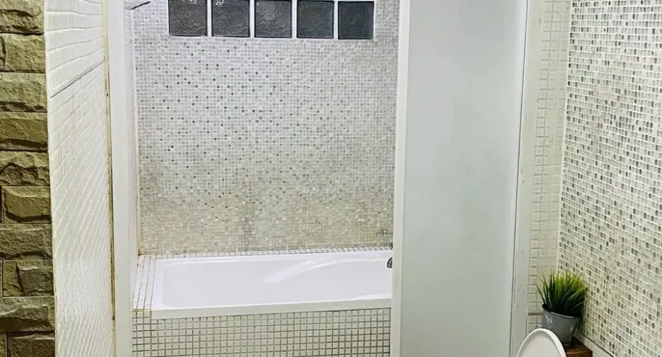 Casa adosada en venta y en alquiler de 5 habitaciones en Din Daeng, Bangkok