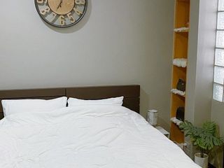 Casa adosada en venta y en alquiler de 5 habitaciones en Din Daeng, Bangkok