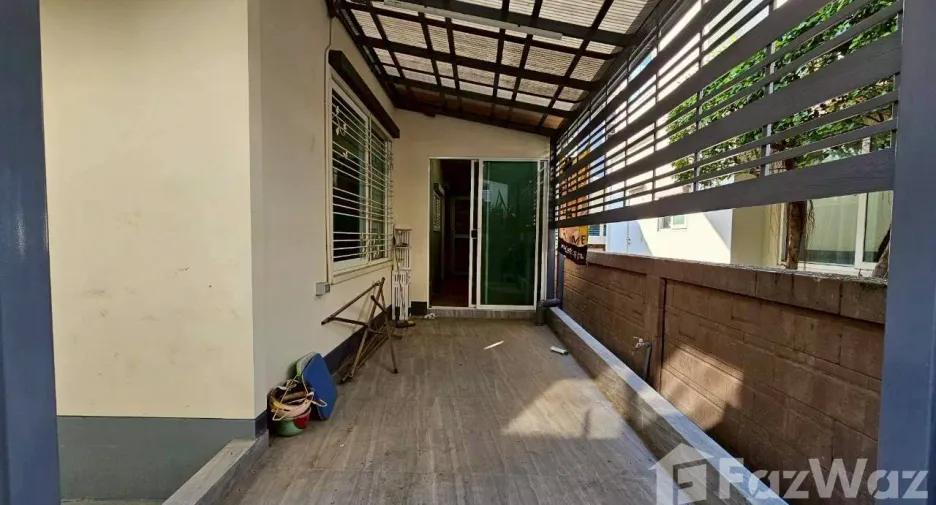 For sale 3 bedrooms house in Mueang Pathum Thani, Pathum Thani