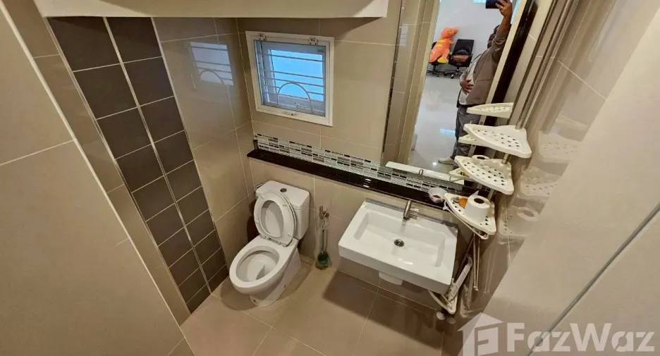 For sale 3 bedrooms house in Mueang Pathum Thani, Pathum Thani