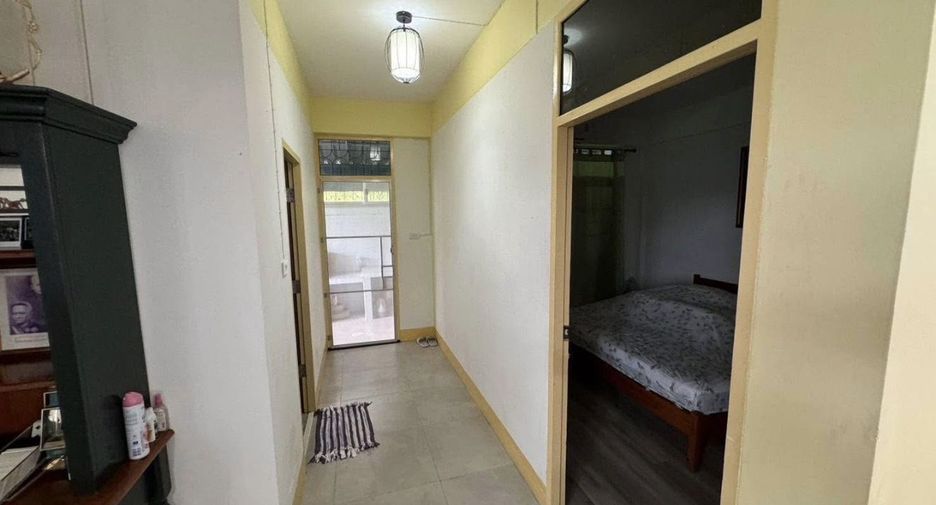 For rent 3 bedrooms townhouse in Hua Hin, Prachuap Khiri Khan