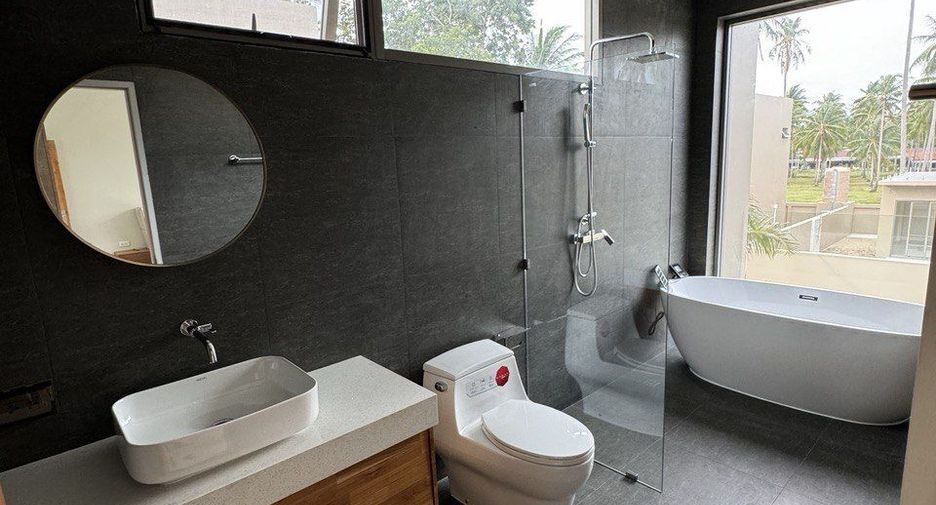 À vendre 3 chambres villa à Ko Samui, Surat Thani