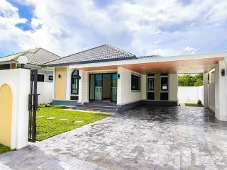 For Rent 3 Bedroom House In Mae Rim, Chiang Mai