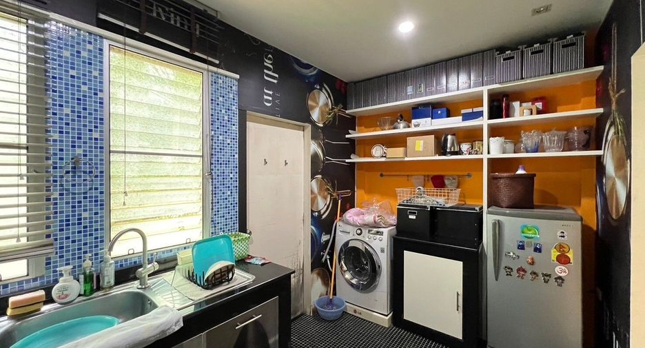 À vendre 3 chambres maison à Bang Sao Thong, Samut Prakan