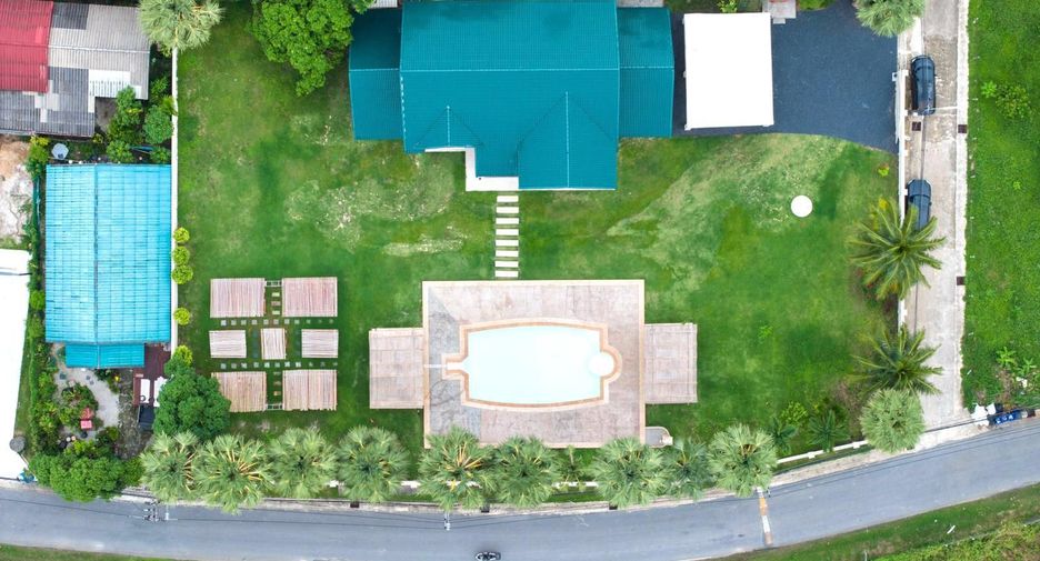 Villa en venta y en alquiler de 5 habitaciones en Mueang Phuket, Phuket