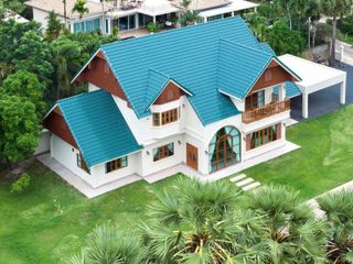 Villa en venta y en alquiler de 5 habitaciones en Mueang Phuket, Phuket