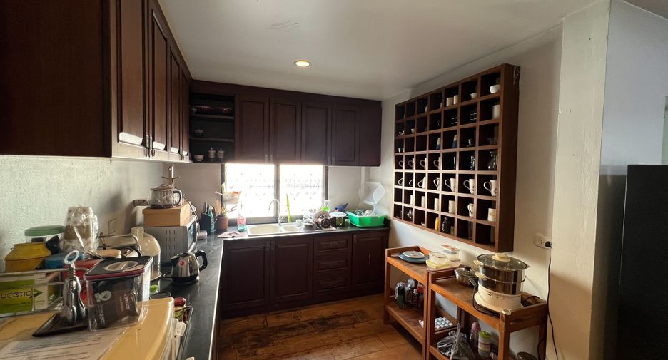 For rent 3 bedrooms house in San Sai, Chiang Mai