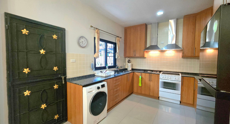 For rent 3 bedrooms villa in Hua Hin, Prachuap Khiri Khan