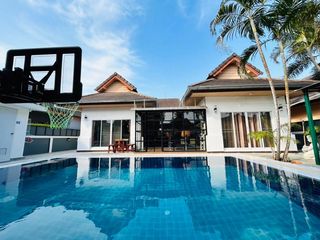 Villa zum Kauf und zur Miete mit 2 Zimmer in Bang Lamung, Chonburi