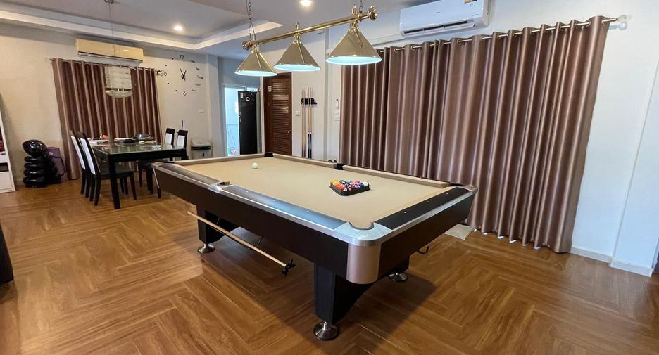 À vendre et à louer 2 chambres villa à Bang Lamung, Chonburi
