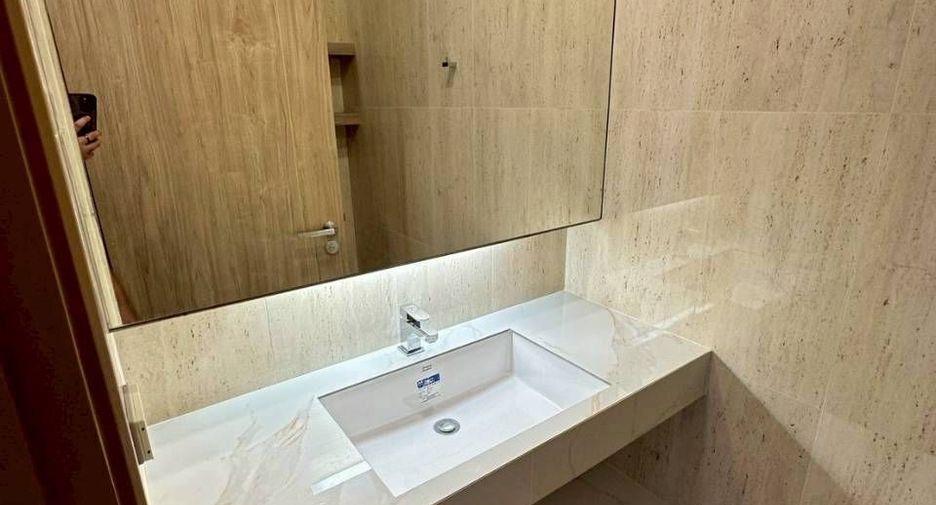 Продажа 2 спальни кондо в Банг Ламунг, Чонбури