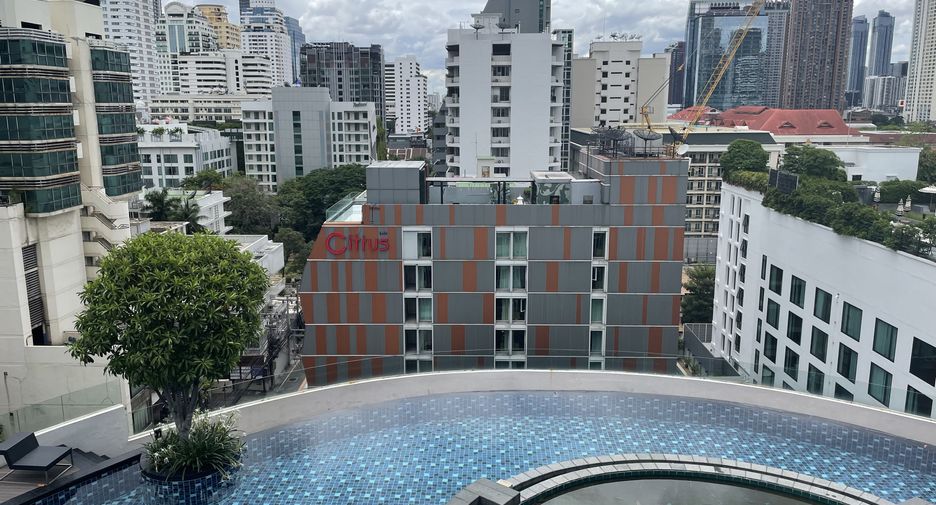 À vendre 4 chambres condo à Watthana, Bangkok