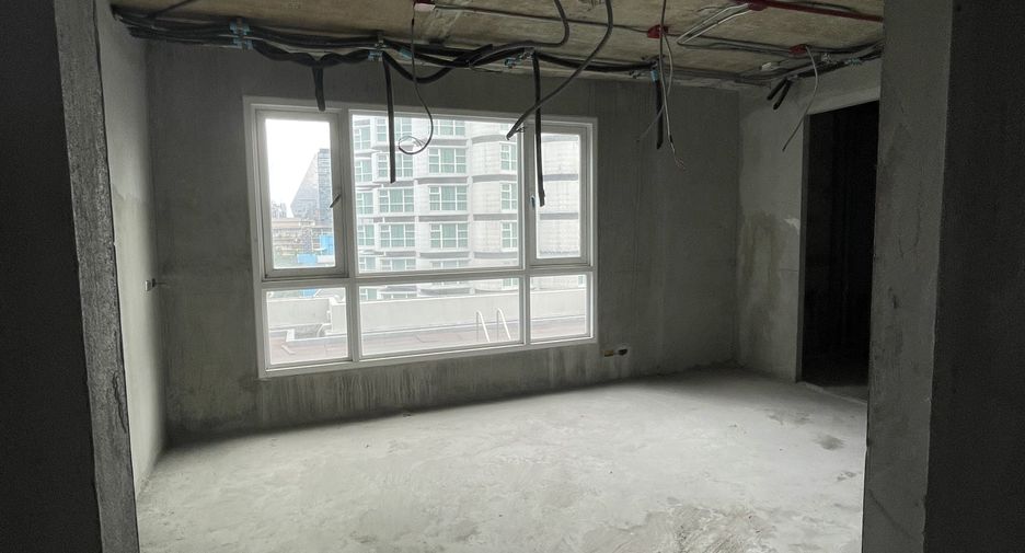 À vendre 4 chambres condo à Watthana, Bangkok