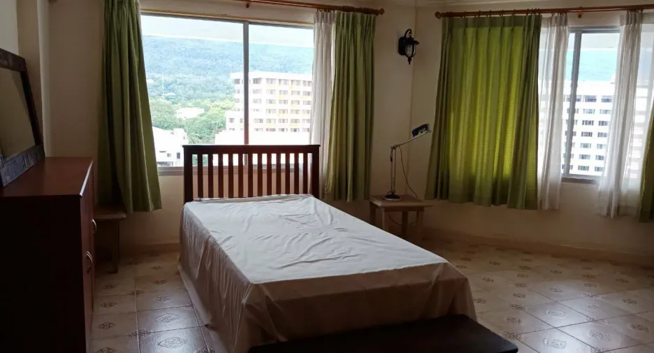 For rent 2 bedrooms condo in Mueang Chiang Mai, Chiang Mai