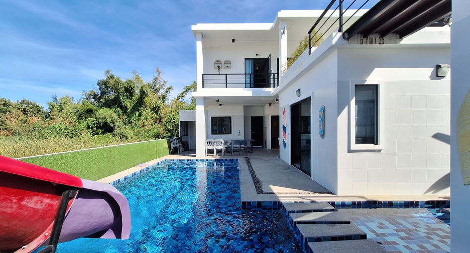 For rent 4 bedrooms villa in Hua Hin, Prachuap Khiri Khan