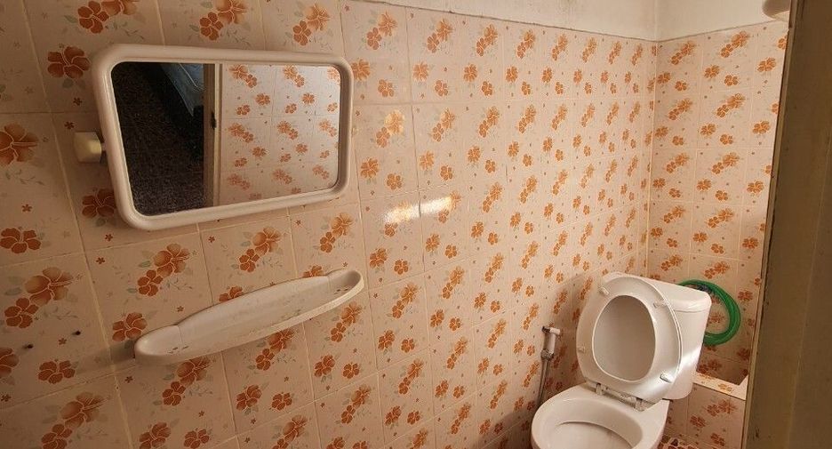 For rent 3 bedrooms house in San Kamphaeng, Chiang Mai
