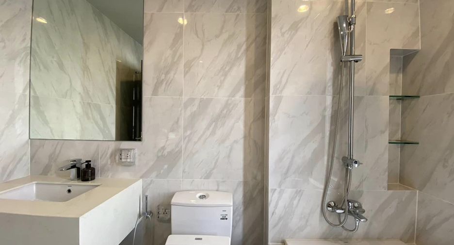 For sale 2 bedrooms condo in Ratchathewi, Bangkok