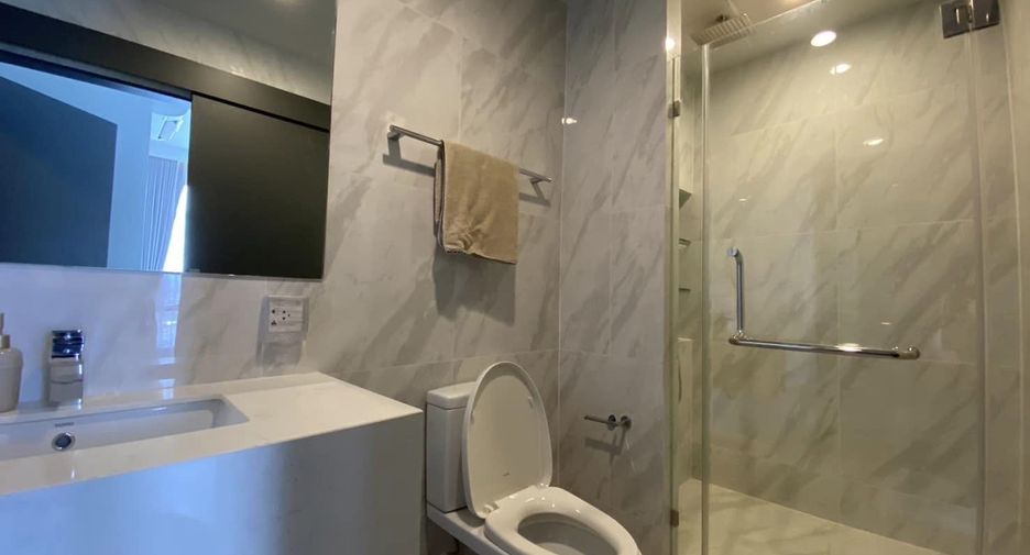For sale 2 bedrooms condo in Ratchathewi, Bangkok