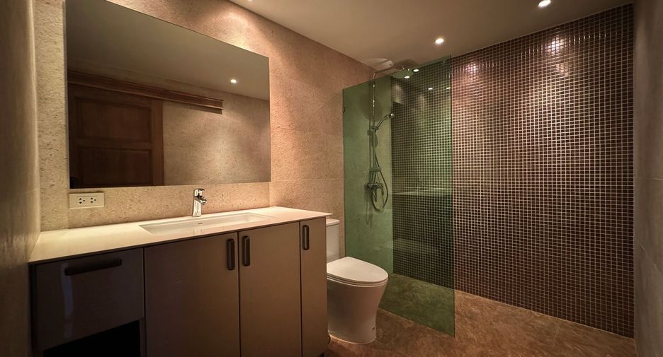 For sale and for rent 2 bedrooms condo in Bang Lamung, Chonburi