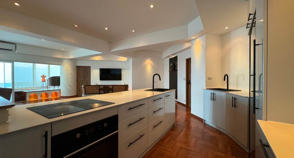 For sale and for rent 2 bedrooms condo in Bang Lamung, Chonburi