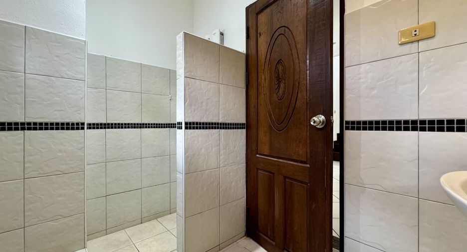 For sale 15 bedrooms hotel in Ko Samui, Surat Thani