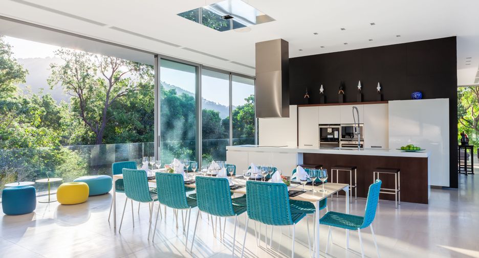 For sale 4 bedrooms villa in Kathu, Phuket