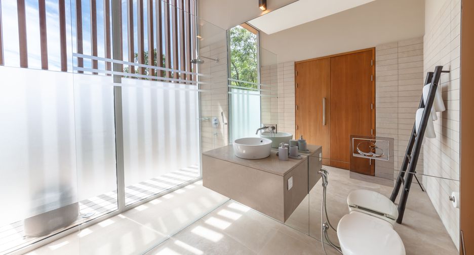 For sale 4 bedrooms villa in Kathu, Phuket