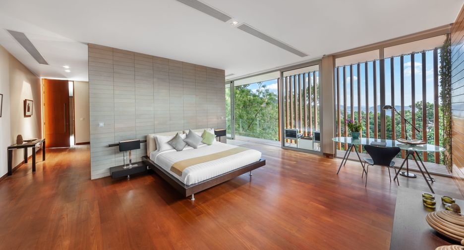 For sale 4 bedrooms villa in Kathu, Phuket