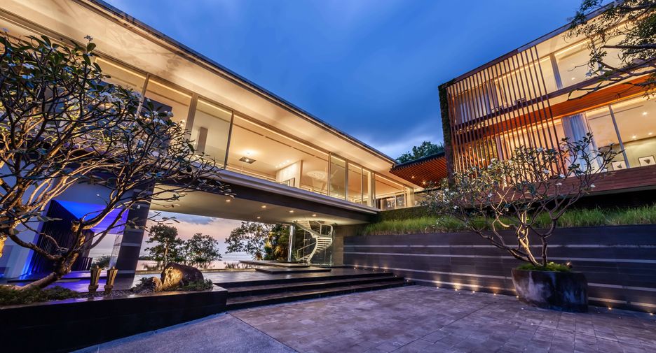 For sale 4 bedrooms villa in Kathu, Phuket