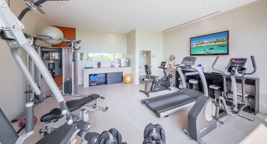 For sale 4 bedrooms villa in Kathu, Phuket