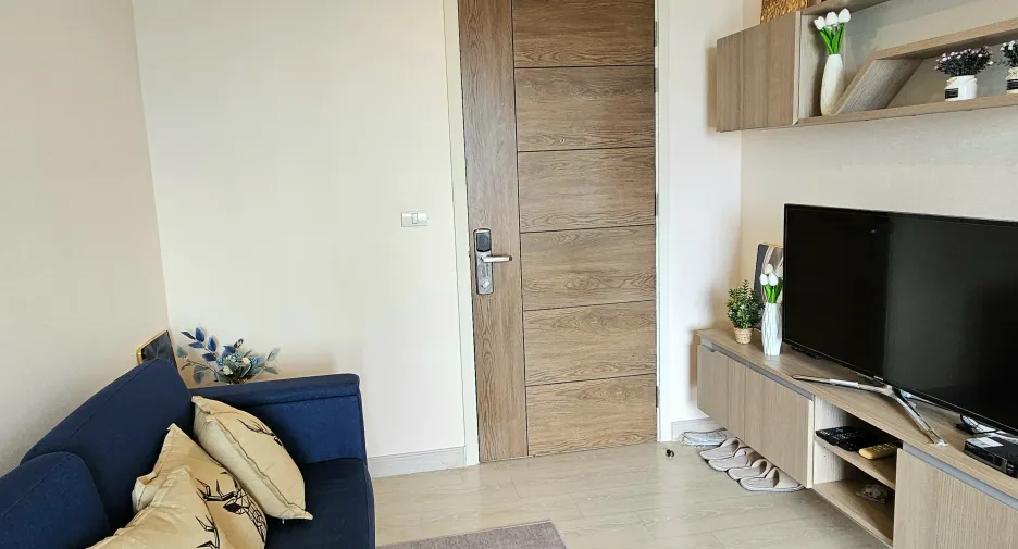 For sale 1 bed condo in Khlong Toei, Bangkok