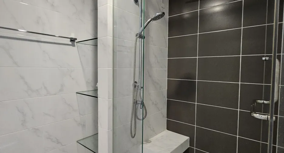 For sale 1 bed condo in Khlong Toei, Bangkok