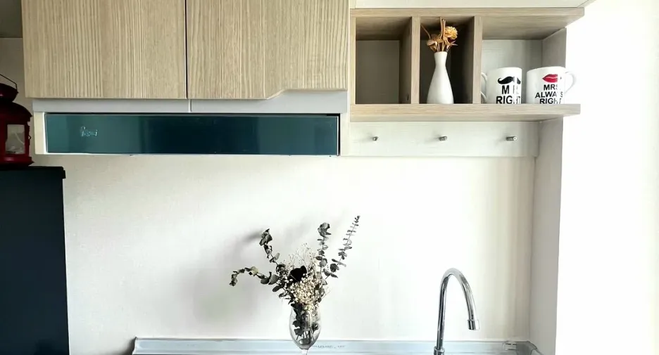 For sale 1 bed condo in Khlong Toei, Bangkok