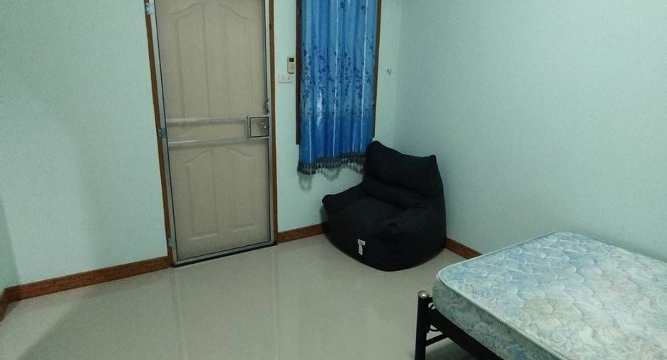 For sale 4 bedrooms townhouse in Hua Hin, Prachuap Khiri Khan