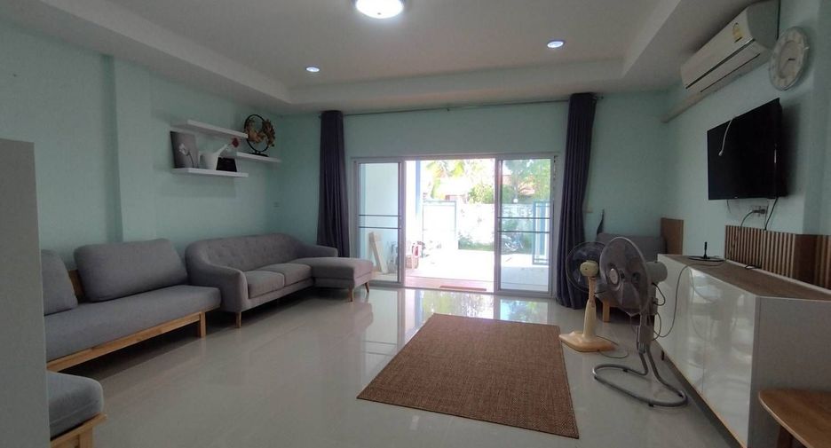 For sale 4 bedrooms townhouse in Hua Hin, Prachuap Khiri Khan
