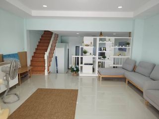 For sale 4 bedrooms townhouse in Hua Hin, Prachuap Khiri Khan
