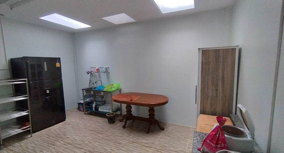 For sale 4 bedrooms townhouse in Hua Hin, Prachuap Khiri Khan