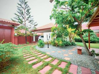À vendre et à louer 2 chambres maison à Bang Lamung, Chonburi