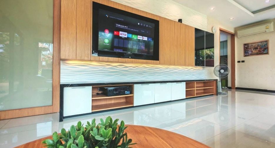 Casa en venta y en alquiler de 2 habitaciones en Bang Lamung, Chonburi
